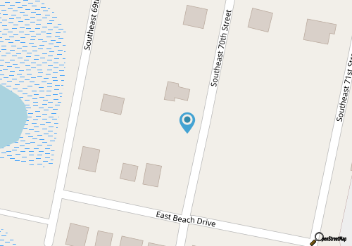 Walk to Beach Arcade Games Family Friendly Oak Island map location