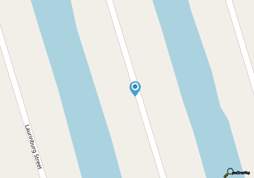 5 bedroom house with pool, close to center of town map location