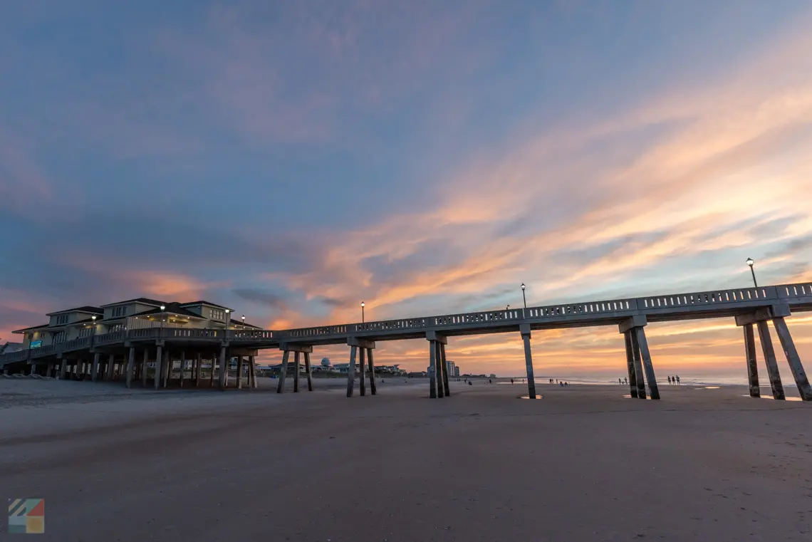 Johnnie Mercers Pier
