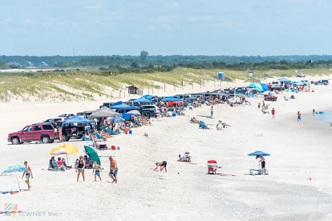 About Us - CarolinaBeach.com