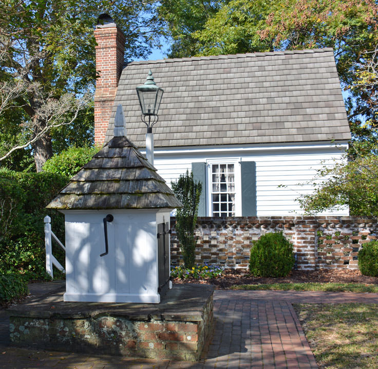 A view of the Burgwin-Wright House Gardens